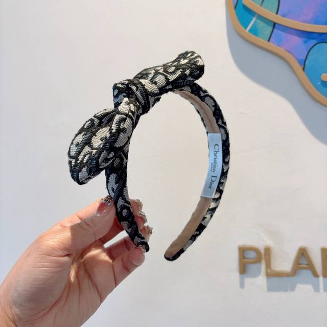 With Packaging Dior Classic Letter Brand Angled Headband, Popular Online Anti-Sl
