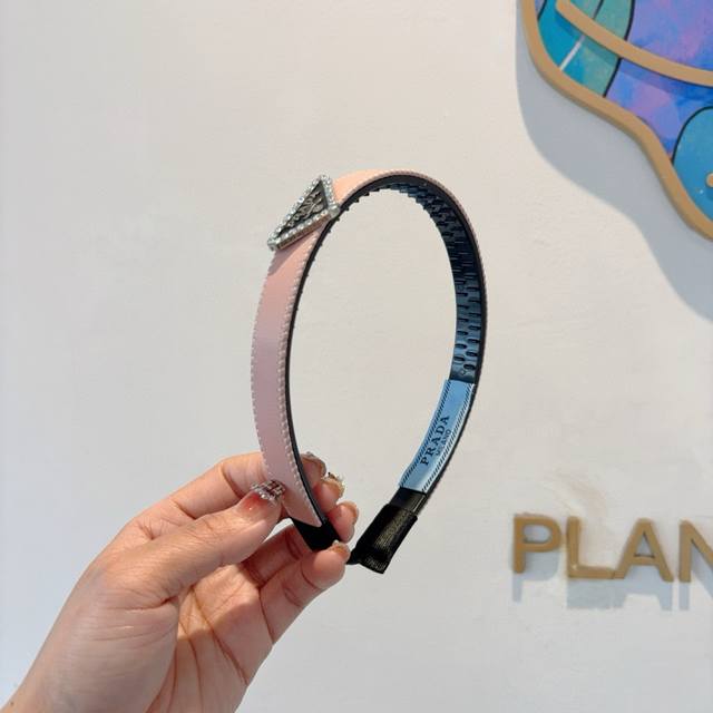 With Packaging Prada Prada's New Trendy Headband Is A Must-Have Item For Goddess