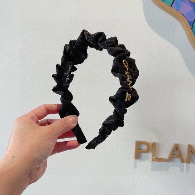 With Packaging Chanel Chanel's Latest Small Headband Chanel Headband Retro Headb