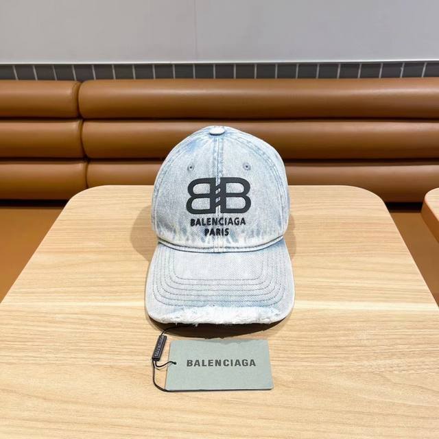 Balenciaga New Ripped Street Style Cotton Baseball Cap Personality Fashion Style
