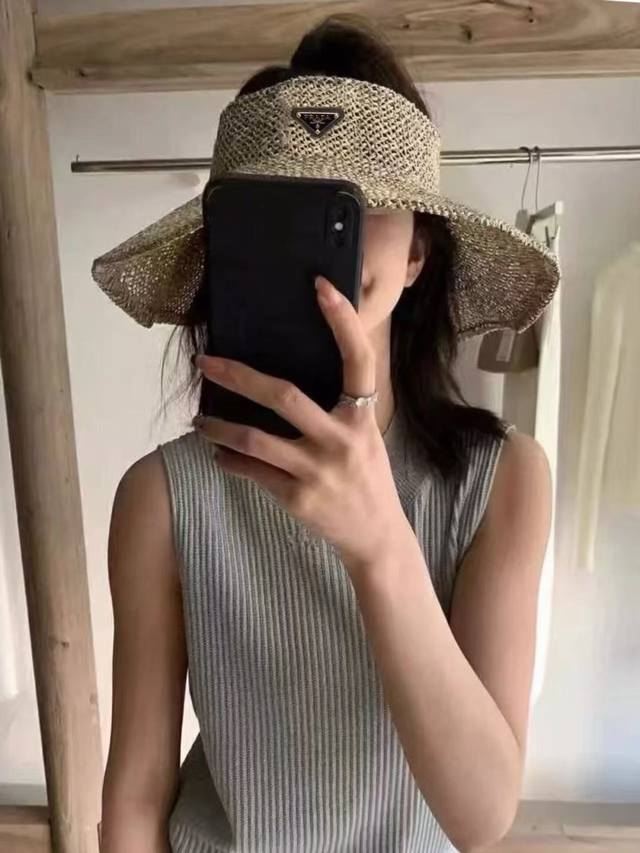 Prada New Hollow Top Straw Hat Light And Versatile Head Circumference 57Cm
