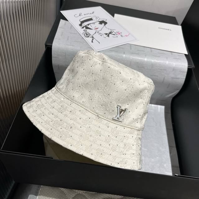 lv New Style Fisherman Hat Double-Sided Design Head Circumference 57Cm