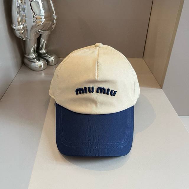 Miu Miu Official Baseball Cap Canvas Cap Head Circumference 57Cm