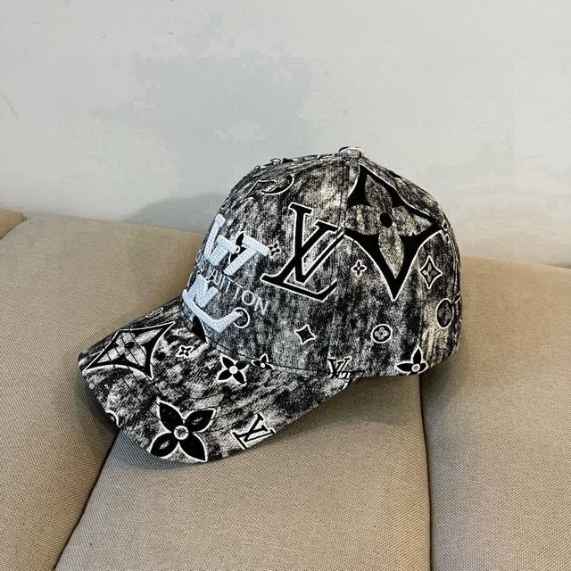 Louis Vuitton Baseball Cap Louisvuitton New Lv Baseball Cap Heavy Industry To Cr