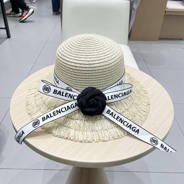 balenciaga Balenciaga 2025 New Bow Holiday Style Straw Hat Travel Essential,