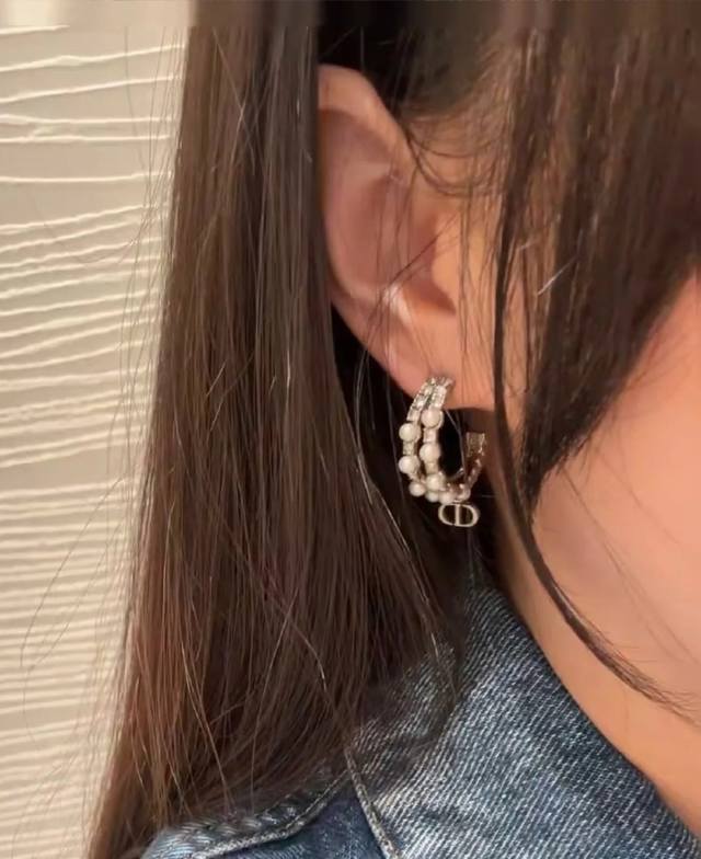 New Dior Dior Earrings Are Made Of Brass, A Popular Model, And Are Shipped With