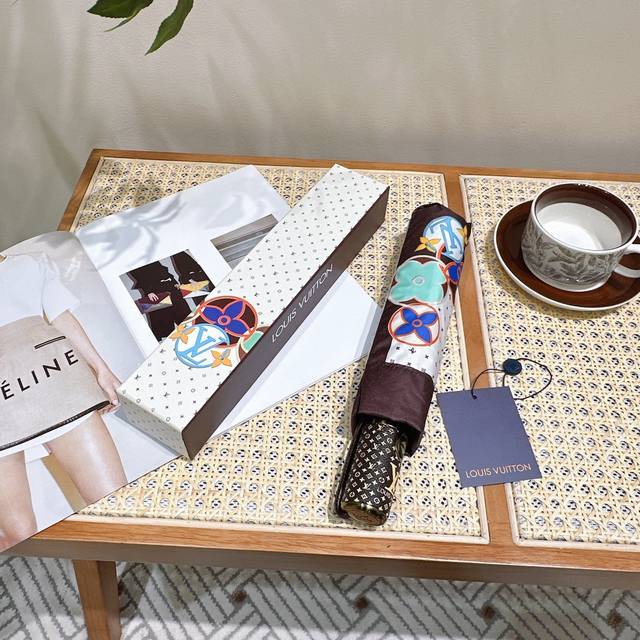 louis Vuitton Louis Vuitton Counter New Summer Fully Automatic Folding Umbrel
