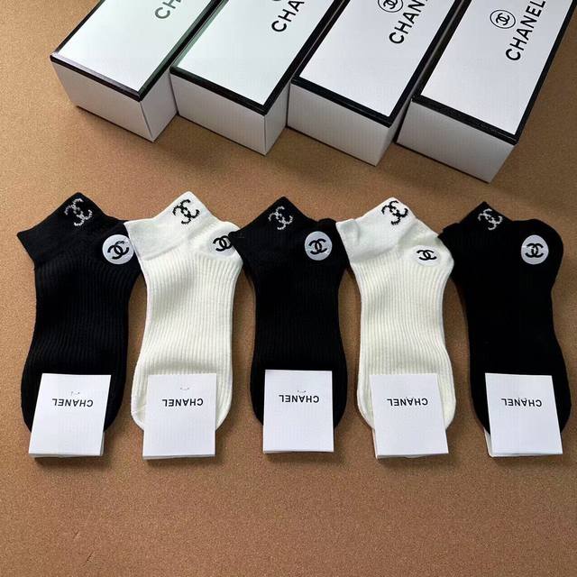 Chanel Chanel Ch New Women's Socks, Five Pairs In A Box, Pure Cotton Jacquard, C