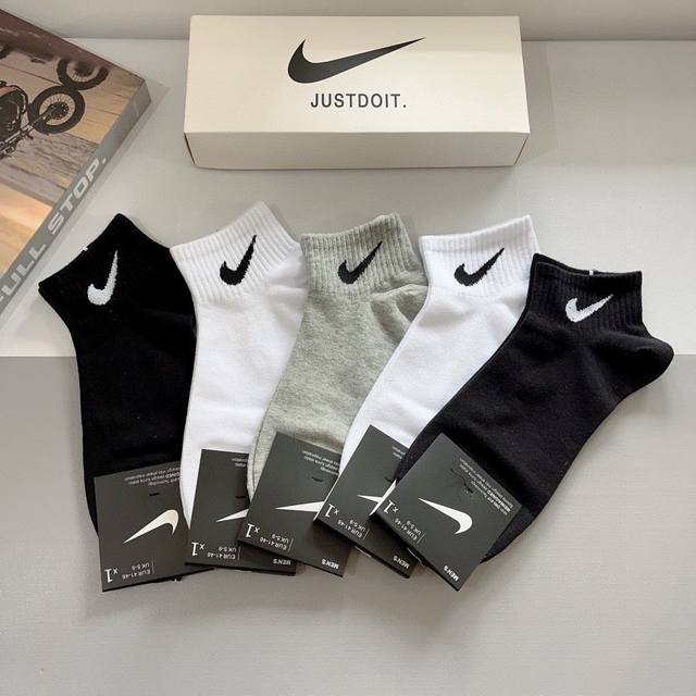 Comes With Packaging, 5 Pairs Per Box New Nike High-Version Short Socks Combed C