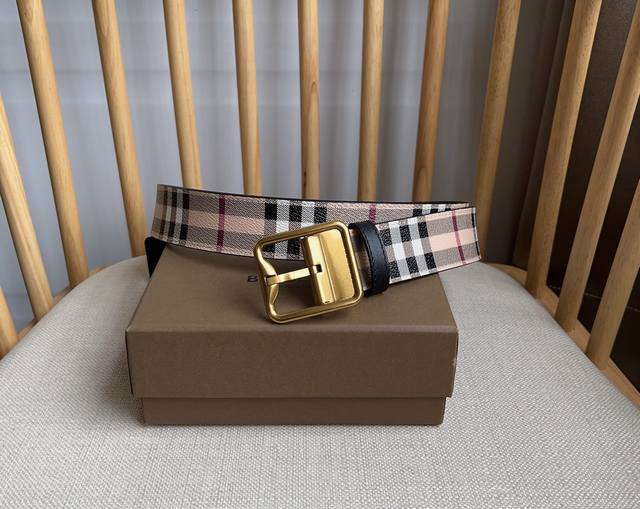 New Burberry Burberry Counters Simultaneously Launched Double-Sided Italian-Made