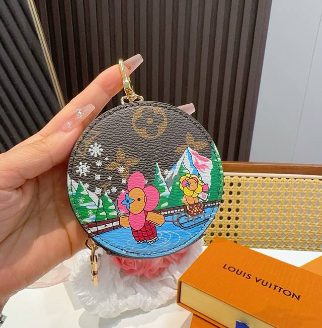 louis Vuitton Old Flower Bag Pendant Cartoon Painted Small Coin Purse Lv Bag