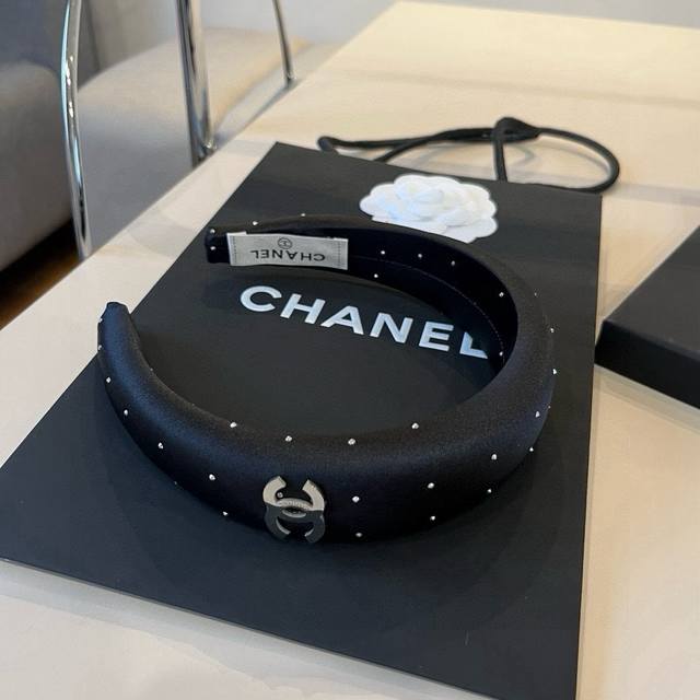 chanel Chanel New Headband