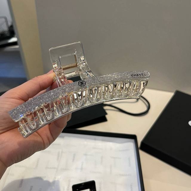 chanel Chanel New Style Hairpin With Clip Plate