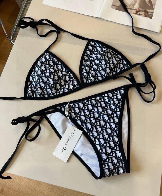 dior Dior Classic Bikini Swimsuit Suitable For A Variety Of Scenes. It Can Be