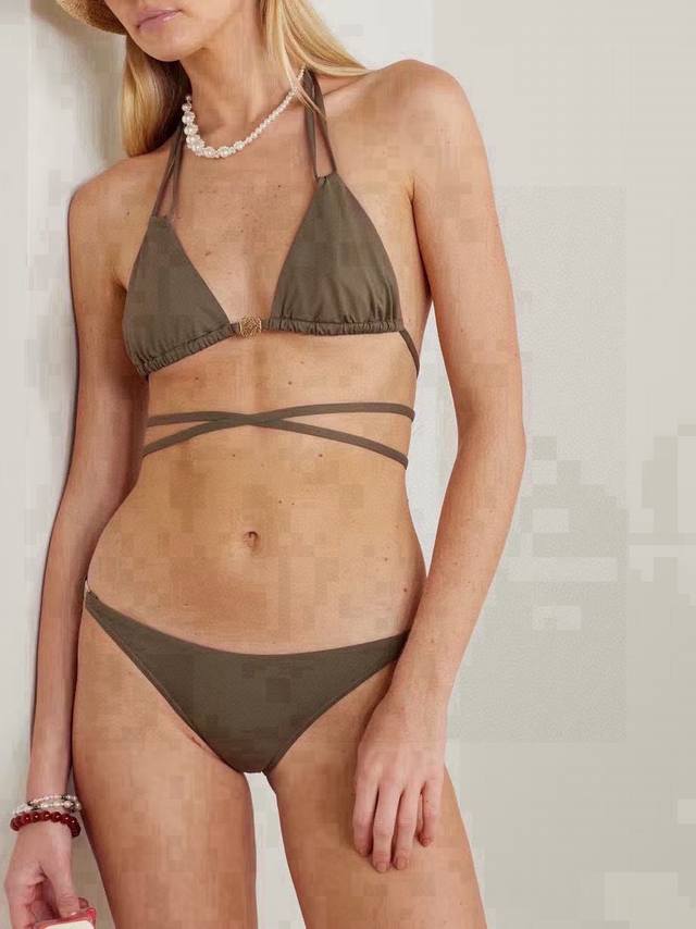 New Split-Piece Hardware. Suitable For A Variety Of Swimsuits. Can Be Worn As An
