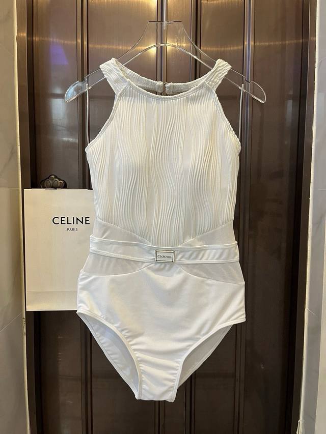 Special P Chanel Chanel's New One-Piece Swimsuit Is Suitable For A Variety Of Sc