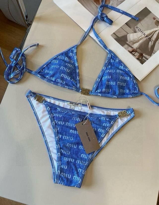 miumiu Miu Miu's New Bikini Is Suitable For A Variety Of Scenarios. It Can Be