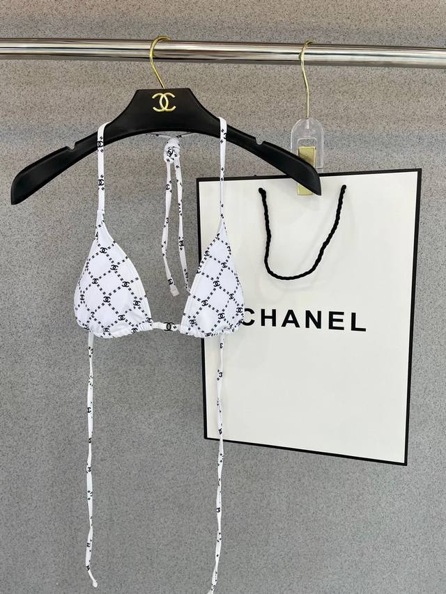 chanel New Bikini Swimsuit Suitable For A Variety Of Scenes. It Can Be Worn I