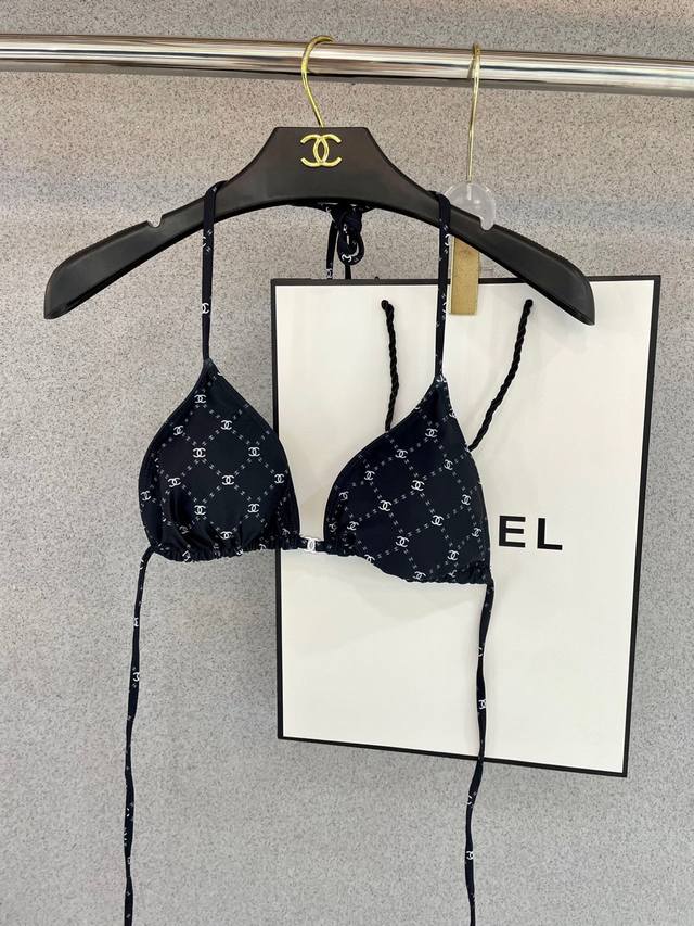 chanel New Bikini Swimsuit Suitable For A Variety Of Scenes. It Can Be Worn I
