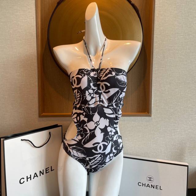 chanel Chanel Camellia One-Piece Swimsuit Suitable For A Variety Of Scenarios