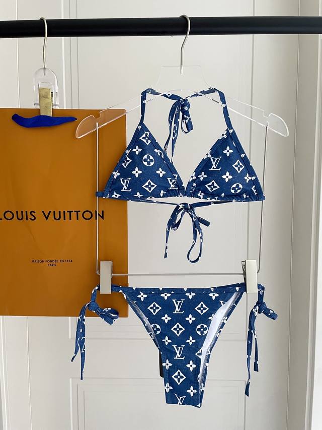 lv New Two-Piece Swimsuit For Various Occasions. Suitable For The Seaside, Sw