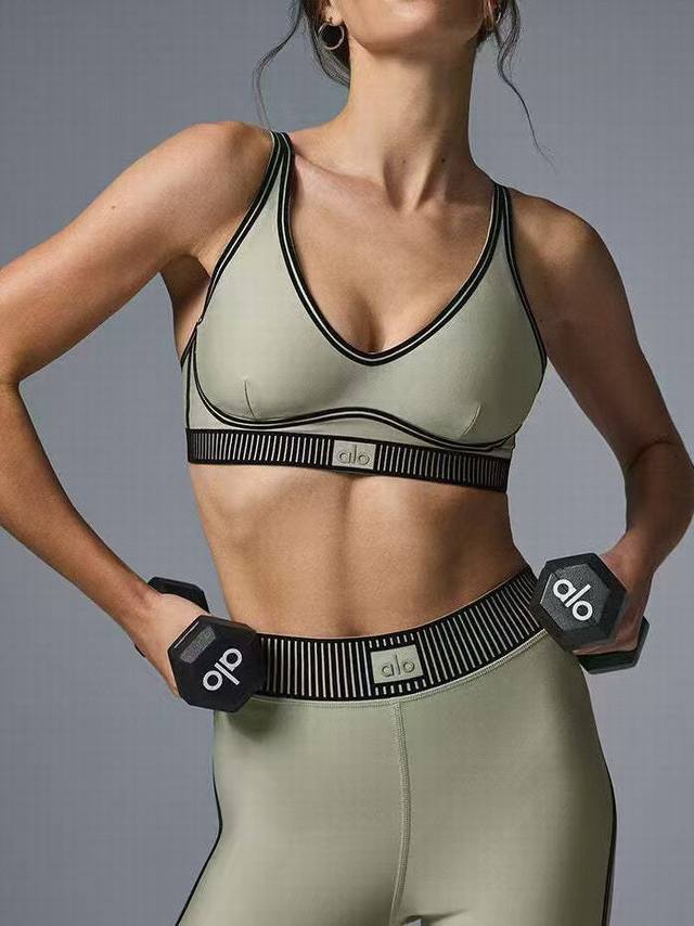 alo New High Elastic Fitness Long Yoga Suit Sports Suit ~ Small Vest Slim Hip