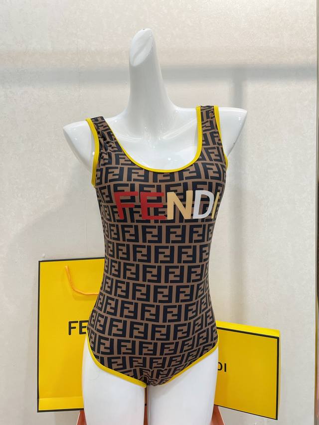 fendi Fendi One-Piece Swimsuit Is Suitable For A Variety Of Scenarios. It Can