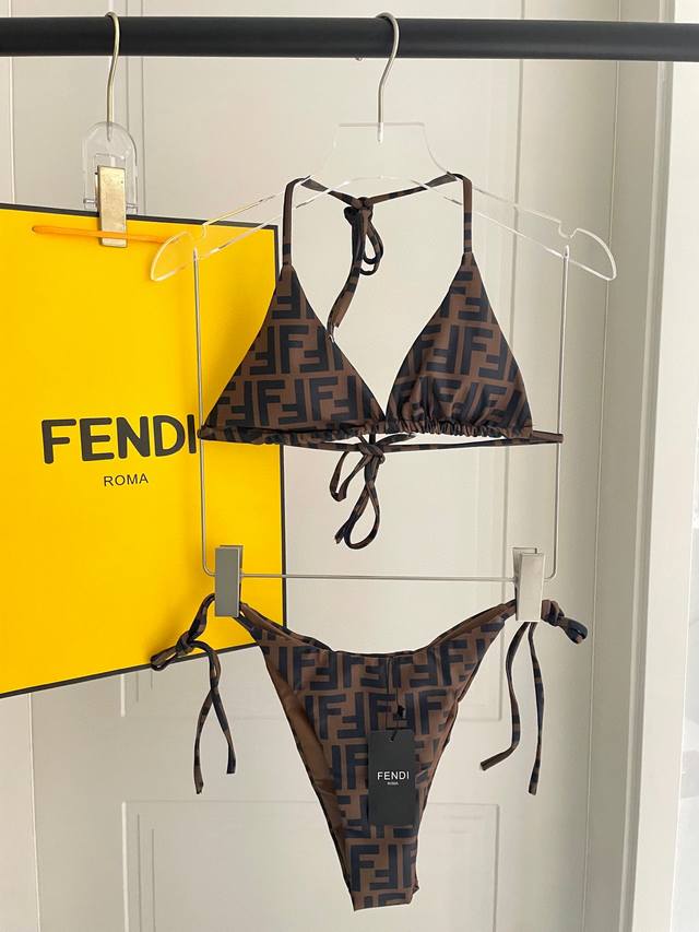 Fendi Bikini Swimsuit Is Suitable For A Variety Of Scenarios. It Can Be Worn As