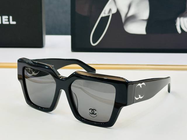 chane* Xiangjia Model: Ch5548 Perfect Quality Size 54 Mouth 18-140 Unique Des