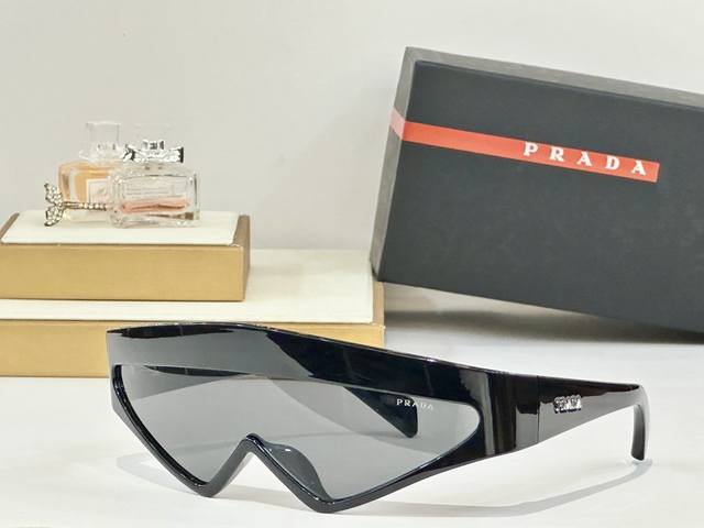 prada Mod Spr B20S Size 138 Port 0 130