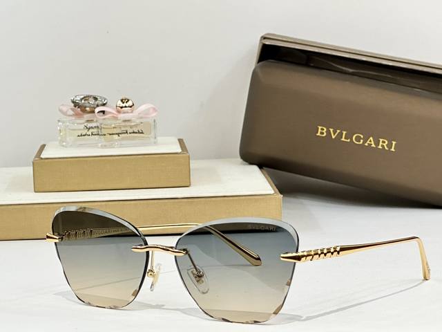 bvlgari Mod:Bv40091 Size:61 Port 16 145