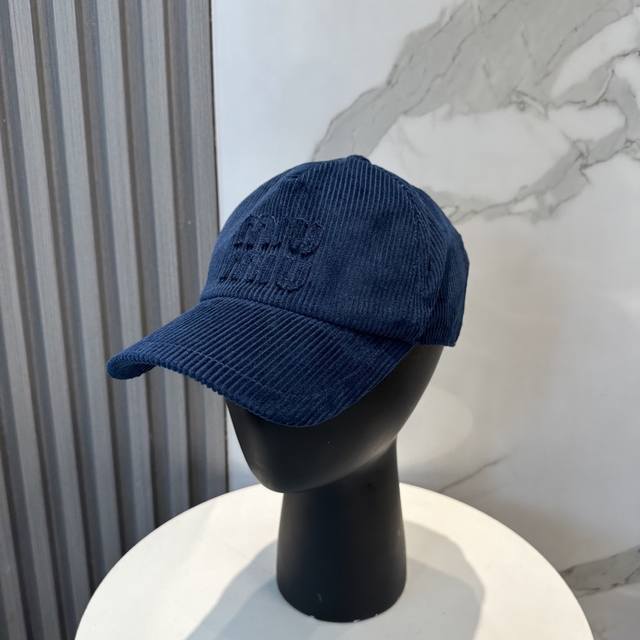 miumiu Miu Miu Limited Edition New Corduroy Baseball Cap Corduroy Textured Du