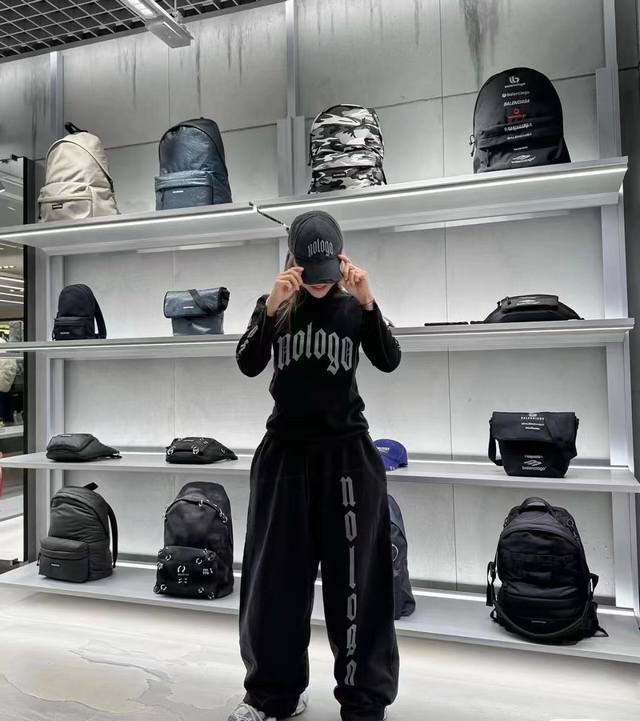balenciaga Balenciaga New Embroidered Logo Baseball Cap With Cool Colors, Dif