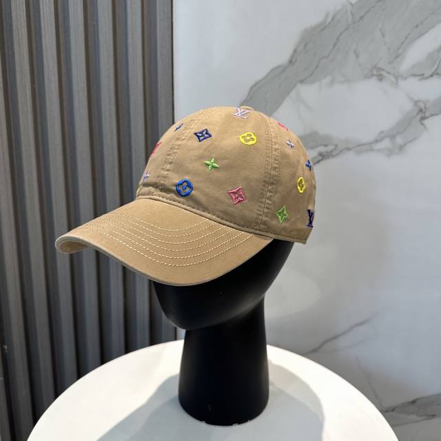 lv Louis Vuitton High-Top Version Shipped Embroidered Letters Baseball Cap Ve