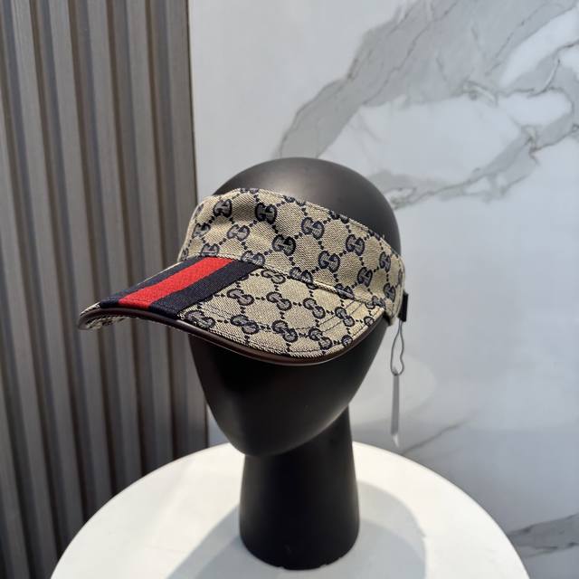 gucci Gucci's Latest Original Wide-Banded Hat With Hollow Top. 1:1 Mold Openi