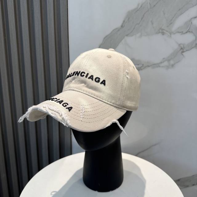 balenciaga New Washed Baseball Cap From Balenciaga With Cool Colors For Men A