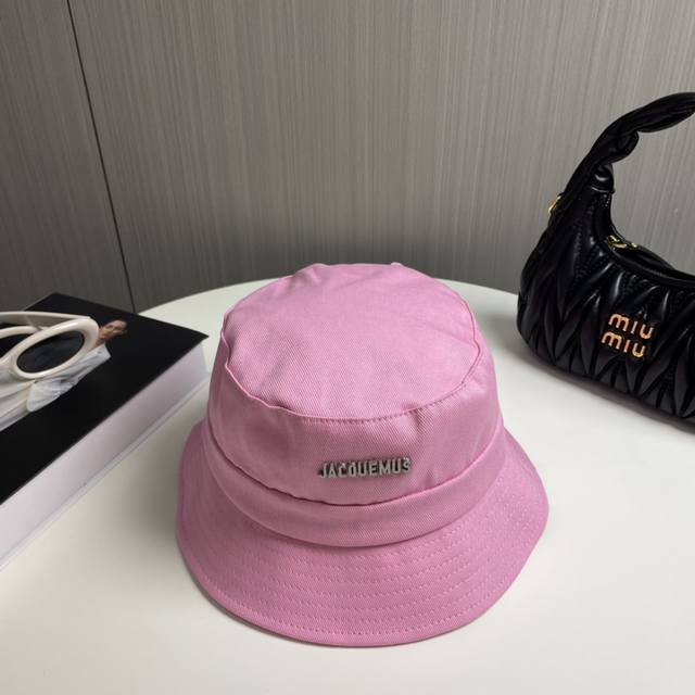 jacquemus High Version Bucket Hat Is A Must-Have For All-Match Colors. It Is
