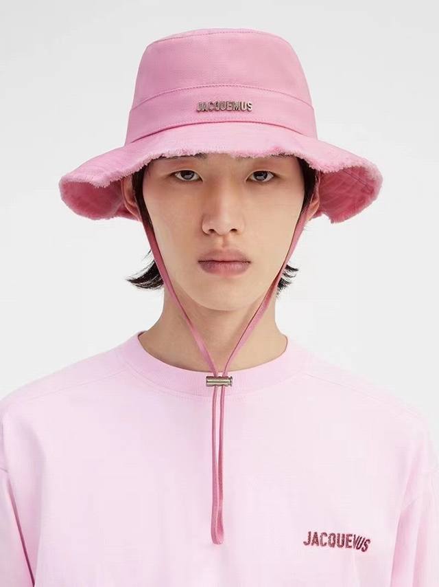 jacquemus High Version Bucket Hat Is A Must-Have For All-Match Colors. It Is