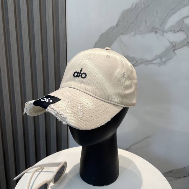 aio New Spray-Painted Baseball Cap The Hottest Color At The Moment - Full Of