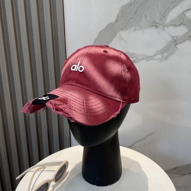 aio New Spray-Painted Baseball Cap The Hottest Color At The Moment - Full Of