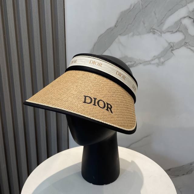 With Dust Bag Dior 2025 New Hollow Hat Is A Must-Have Item In Summer Because It