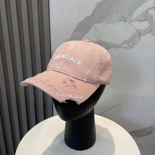 balenciaga Balenciaga New Logo Baseball Cap With Cool Colors, Different Style