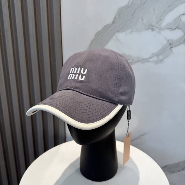 With Dust Bag. Miumiu New Order Style Embroidered Baseball Cap, Big Brand Style,