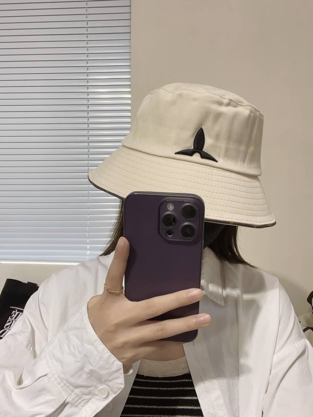 New Louis Vuitton Louisvuitton New Lv Bucket Hat Heavy Craftsmanship Fisherman S