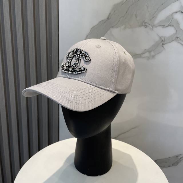 Chanel Chanel New Product High-End Full Diamond Hard Top Baseball Cap Xiaoxiang