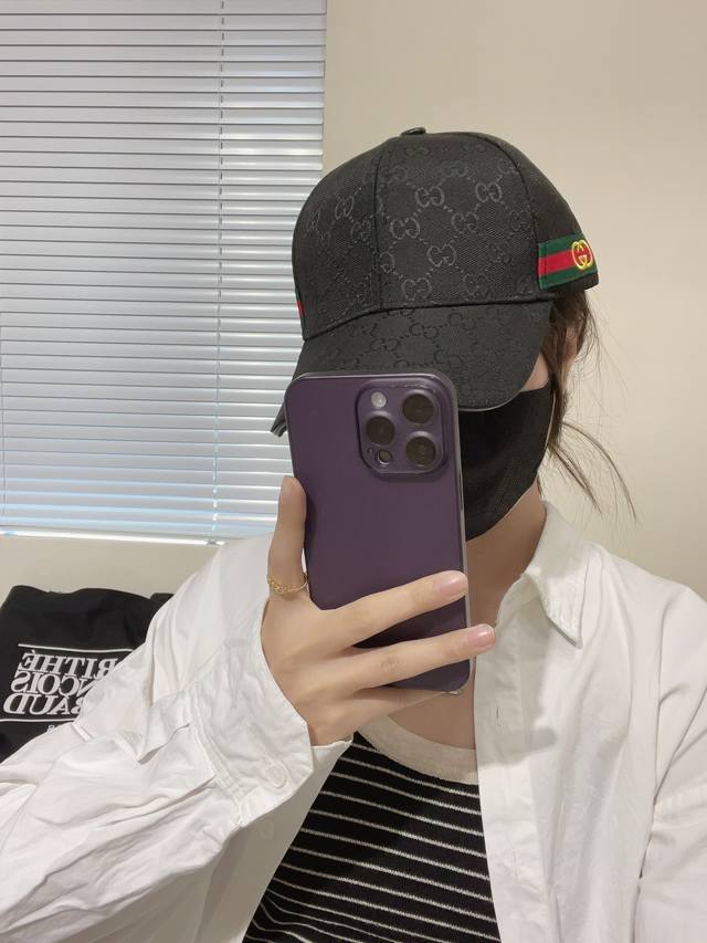 Gucci New Original Baseball Cap Is Exquisite And Pure, Very Stylish, Very Cool A
