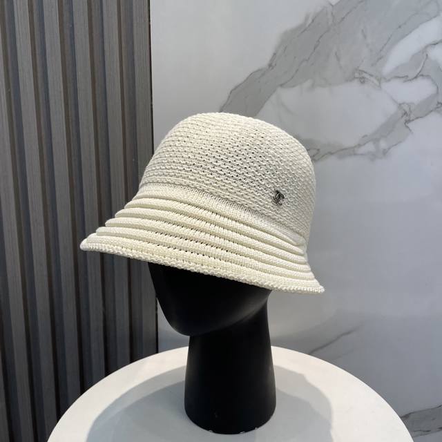 Chanel Knitted Bucket Hat Sunscreen Fisherman Hat High Density To Make A Super T
