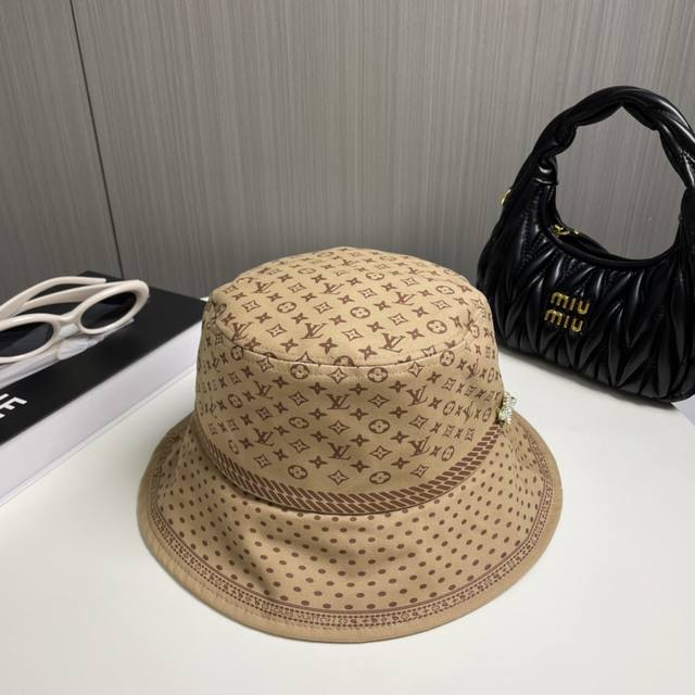 Louis Vuitton Baseball Cap Louisvuitt New Lv Bucket Hat Heavy Industry To Create