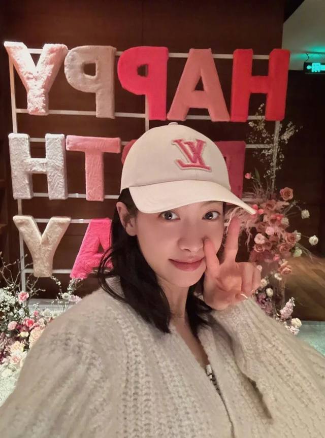 lv Louis Vuitton High Version Counter Hit Baseball Cap Re-Made High-End Atmos