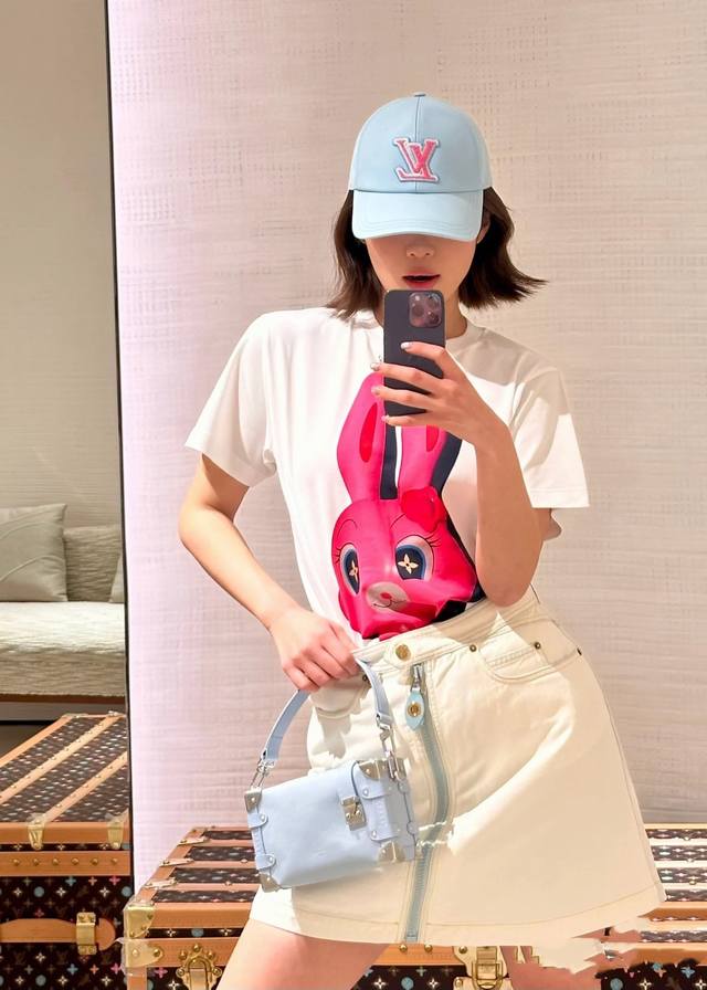 lv Louis Vuitton High Version Counter Hit Baseball Cap Re-Made High-End Atmos
